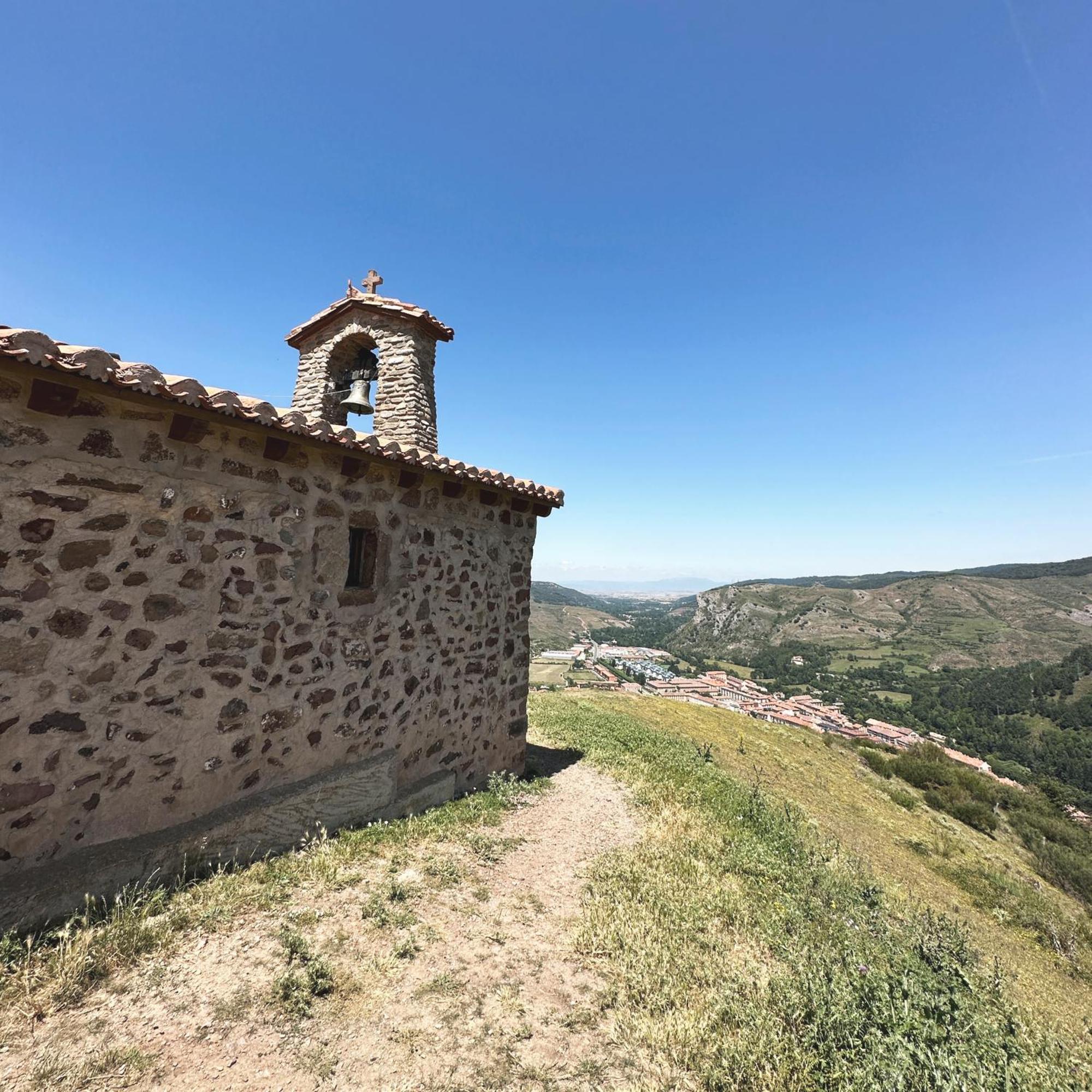 Apartamentos Turisticos Real Valle Ezcaray Zorraquín Kültér fotó