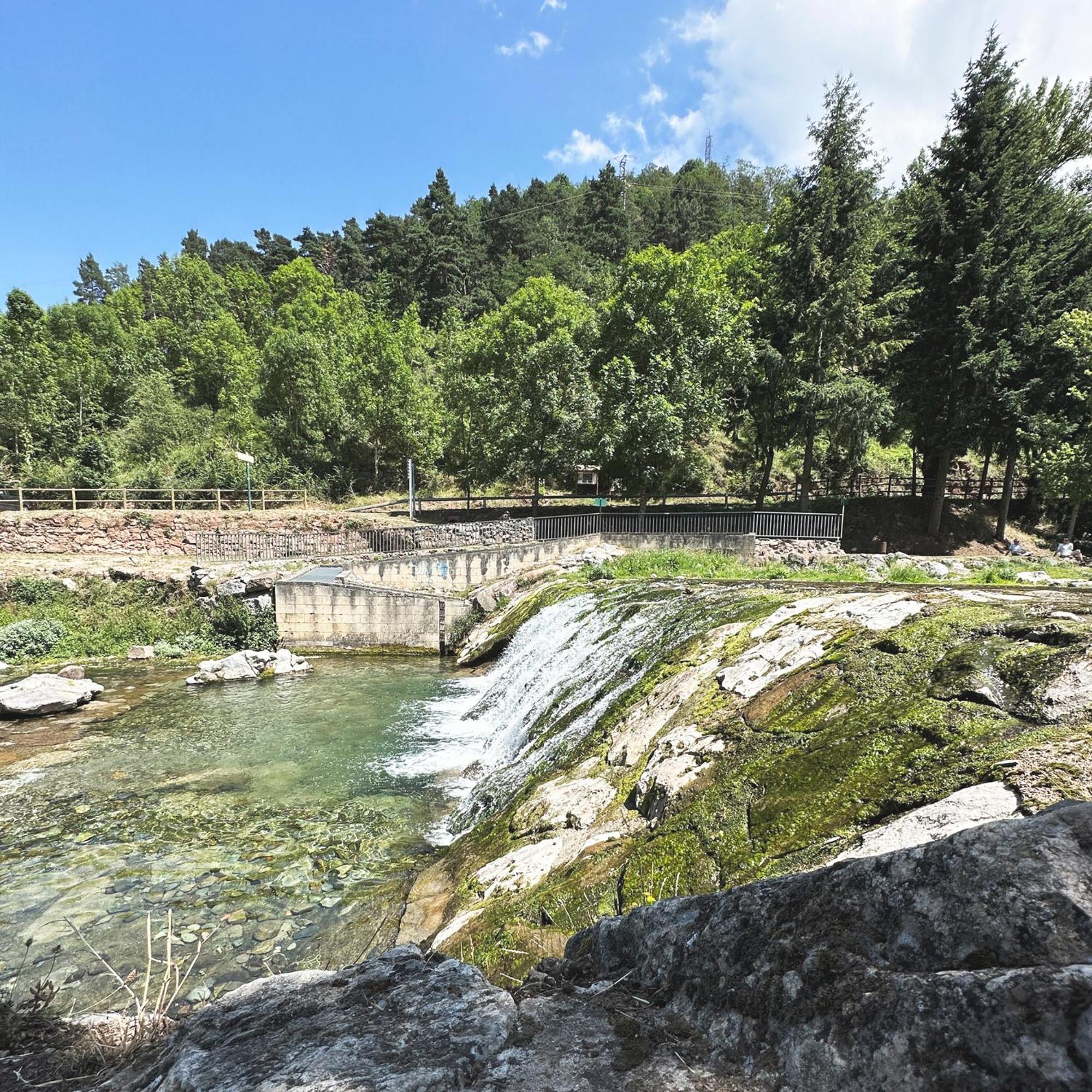 Apartamentos Turisticos Real Valle Ezcaray Zorraquín Kültér fotó